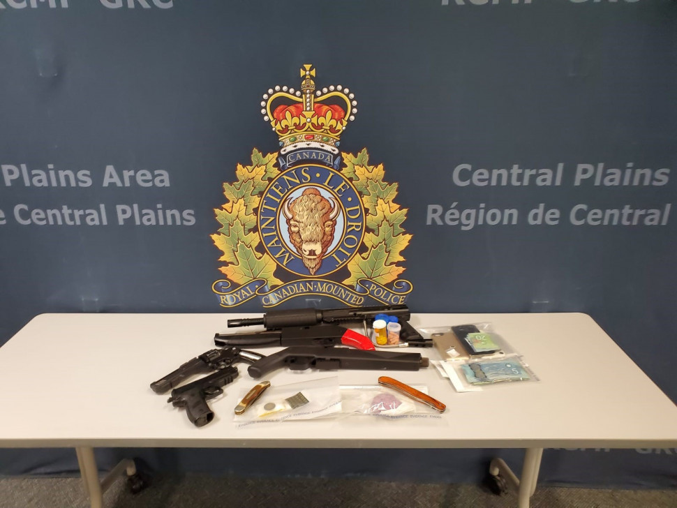 Portage La Prairie Rcmp Arrest Wanted Male And Seize Drugs And Weapons