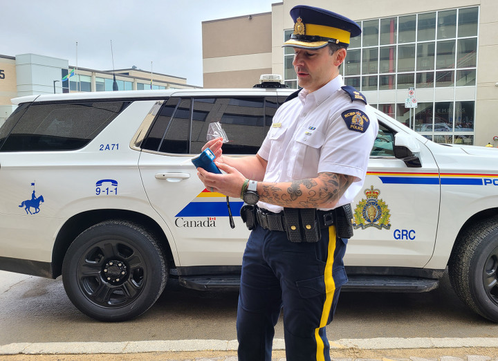 Inspector Michael Gagliardi with Approved Screening Device